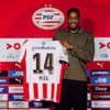 PSV bevestigt komst spits Pléa: 'Ben bekend met de trainer, meneer Bosz'
