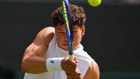 Photo highlights from the third and fourth rounds of Wimbledon