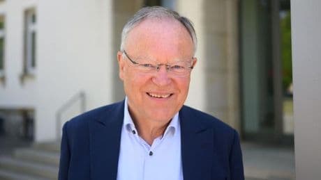 Ex-Ministerpräsident: Weil entscheidet nach Kommunalwahl über Zukunft im Landtag