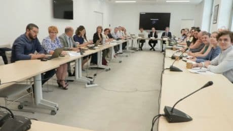 "66 ans et demi" pour une retraite sans décote: en quoi consiste la proposition que vient de faire le patronat?