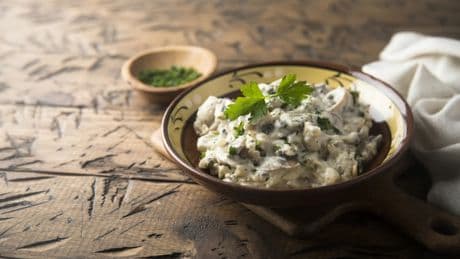 Mollejas de pollo en salsa blanca, una receta con mucho sabor