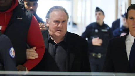 Wegen mutmaßlicher Vergewaltigung: Gérard Depardieu muss erneut vor Gericht