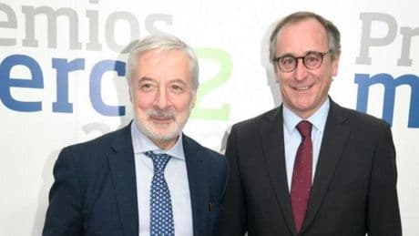 Feijóo pone en la diana a Acento pese a los vínculos de Alfonso Alonso y el hijo de González Pons previos a su llegada