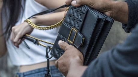 'Safe' way to carry bag on holiday will help stop thieves – and looks great
