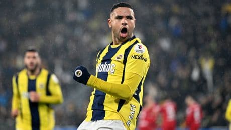 En-Nesyri, sezonu 30 golle kapattı