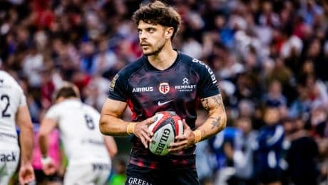 Top 14 : Cros au repos en raison d'une commotion, Ntamack va passer des examens