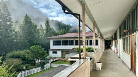 El envejecimiento de la población en el campo ha llevado a Japón a una idea: convertir las escuelas en experiencia turística