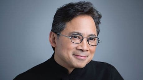 El médico de Harvard, William Li, advierte a España: "Dos tazas de chocolate negro duplican tus células madre en sangre"