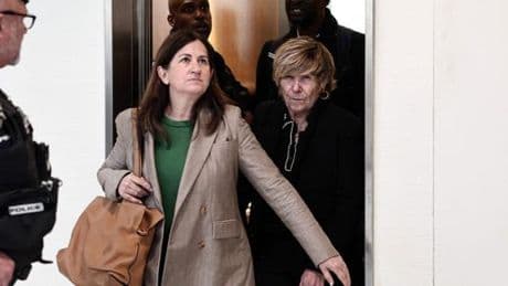 Mimi Marchand condamnée à dix-huit mois de prison avec sursis pour avoir fait chanter l’animatrice Karine Le Marchand