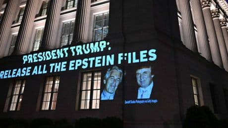 Lettera a Epstein, Trump chiede 10 miliardi di danni al Wsj. La replica: "Lavoro accurato"
