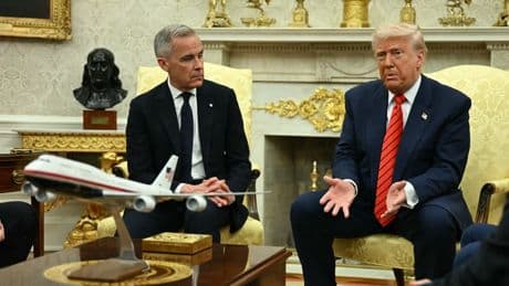"Nous ne voulons pas vraiment de voitures du Canada": les négociations entre Carney et Trump restent complexes