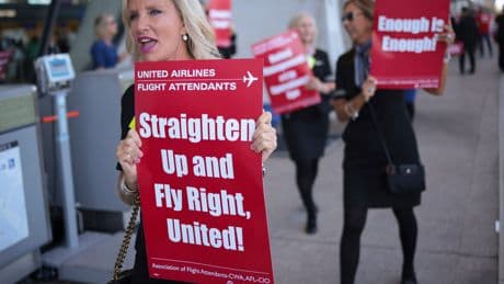 United Airlines flight attendants are set for pay rises of up to 45%