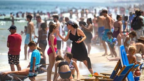 It’s finally beach weather across the US. Are you applying enough sunscreen?