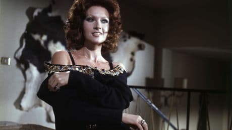 Helga Liné, los dramas infinitos de la gran dama del terror: "Me da mucha rabia que solo se me asocie al prototipo de mujer fría, distante,  sofisticada..."