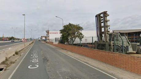 Muere un trabajador tras ser arrollado por una carretilla en Alcalá de Guadaíra