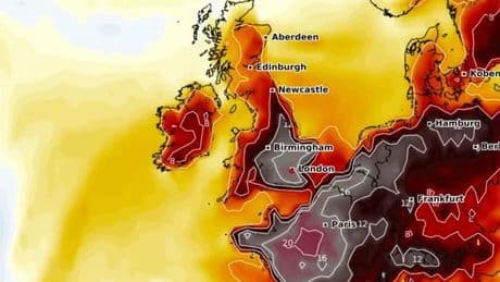 Brits urged to make important call as yellow heat health alert issued ahead of 33C scorcher