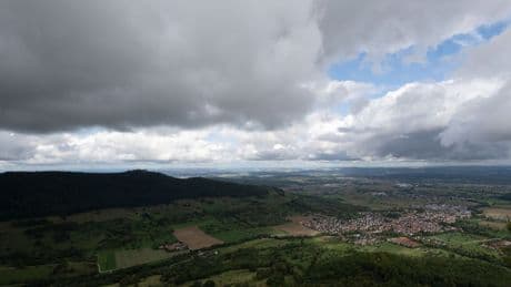 Wechselhaftes Wetter: Wolkig, warm, wechselhaft - und ein bisschen Herbstgefühl