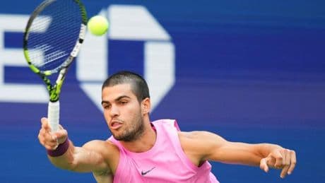 Tennis: Alcaraz erreicht mit Sieg über Djokovic US-Open-Endspiel