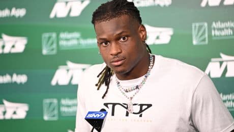 Jets’ Quincy Williams already ‘challenged’ by Aaron Glenn after taking a step back