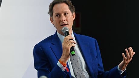 Gli Elkann ora la sparano grossa. Innocenti ma sganciano 175 milioni