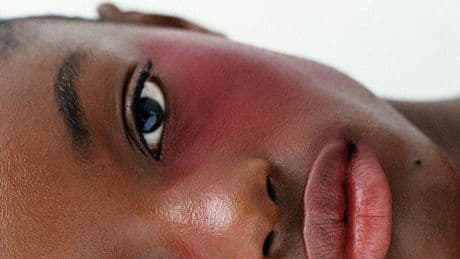 Guava Girl, la tendance beauté de l’été 2025