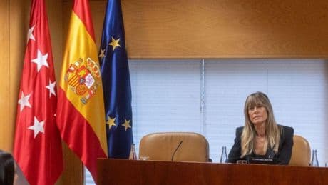 Acaba la 'comisión Begoña' de la Asamblea: concluye que  se creó  la cátedra de forma "anómala" y percibe desvío de fondos
