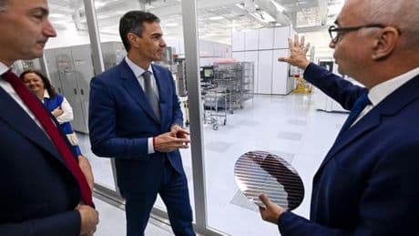 En Belgique, l’IMEC, qui dessine le futur des puces électroniques, est pris dans le maelström des tensions géopolitiques