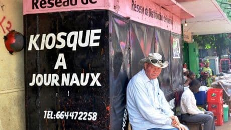 Guinée: un an après leur fermeture, la situation des médias reste inquiétante