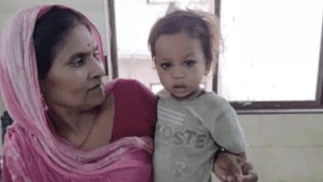 Indien: Kobra greift Jungen in Indien an – der beißt Schlange tot