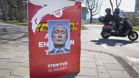 Baudet ontkent contact met Rusland, maar FvD-Kamerlid Ralf Dekker videobelt met Poetins partij Verenigd Rusland