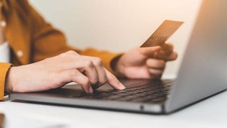 Online scammers blame Trump tariffs for not shipping fake goods