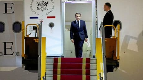 Emmanuel Macron lance sa tournée en Asie du Sud-Est avec des ambitions économiques et stratégiques