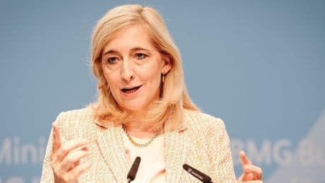 Pflegereform: Kritik an Bund-Länder-Gruppe von Nina Warken