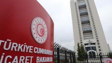 Ticaret Bakanlığı, ABD'nin yeni gümrük vergilerinde Türkiye'nin pozitif ayrıştığına işaret etti