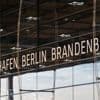Dauerparker am Flughafen Berlin-Brandenburg: Darum steht ein russisches Reiseflugzeug seit Jahren am BER