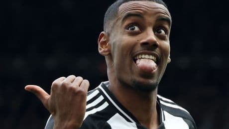 What Liverpool did after 'making £100m bid' for Alexander Isak's Newcastle team-mate