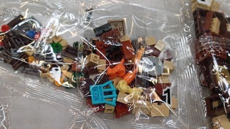 Cartes, peluches... Plus de 500.000 jouets contrefaits saisis par les douaniers à Bayonne