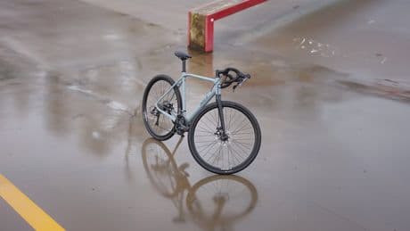 Prophete GravelerFit: Vielseitiges Gravel Bike für nur 599 Euro