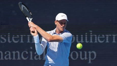 Sinner salta il doppio misto agli US Open: Jannik al lavoro per recuperare in vista degli Us Open