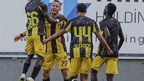 İstanbulspor'dan 4 gollü galibiyet!