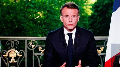 "On n'y croyait pas": un an après le "coup de folie" de la dissolution, le récit et les coulisses d'un séisme politique