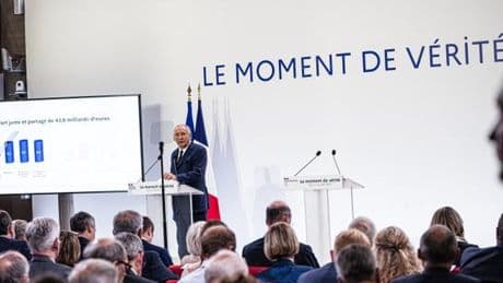 Budget 2026 : François Bayrou seul et en première ligne pour défendre des mesures impopulaires