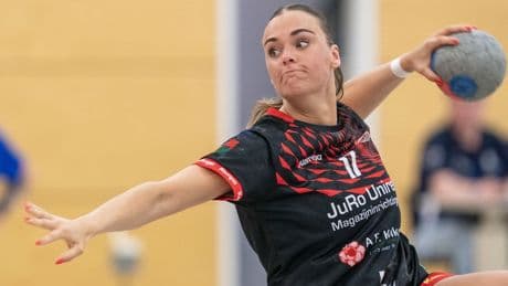 Handbalsters VZV vieren eerste landstitel na zege bij streekgenoot SEW