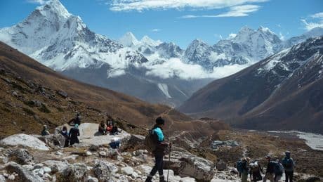 De Mount Everest wordt steeds drukker – schiet de commercialisering door?