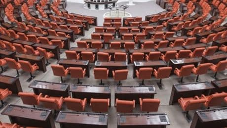 TBMM'nin tatile girmesi kararı Resmi Gazete'de