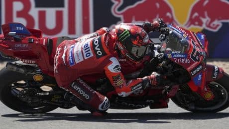 Bagnaia non avvicina Marquez. Gli altri braccano Ducati