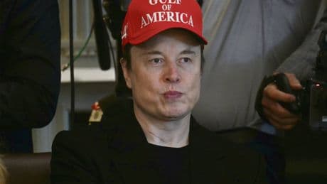 États-Unis : Elon Musk retourne aux affaires après sa courte et catastrophique carrière politique