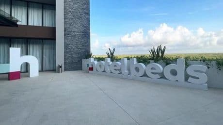 Hotelbeds se hunde un 23% en bolsa tras revisar a la baja sus previsiones anuales