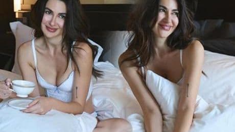 Aşkta hüsran yaşamıştı! Bakü'ye giden Nesrin Cavadzade'den yatak pozları HABERLER: Nesrin Cavadzade'den iddialı yatak pozları! Instagram'da olay oldu