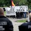 CSD in Berlin: Polizei nimmt sechs Personen vor rechtsextremer Gegendemo fest